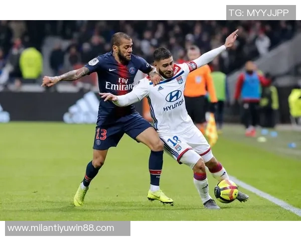 罗马队史第二次欧联杯主场首战失利回顾与88至89赛季的对比分析